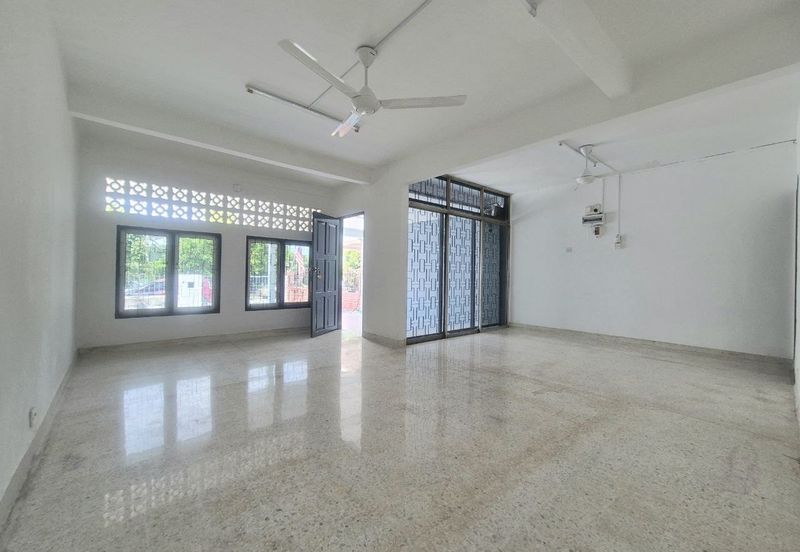 Seksyen 10, Shah Alam