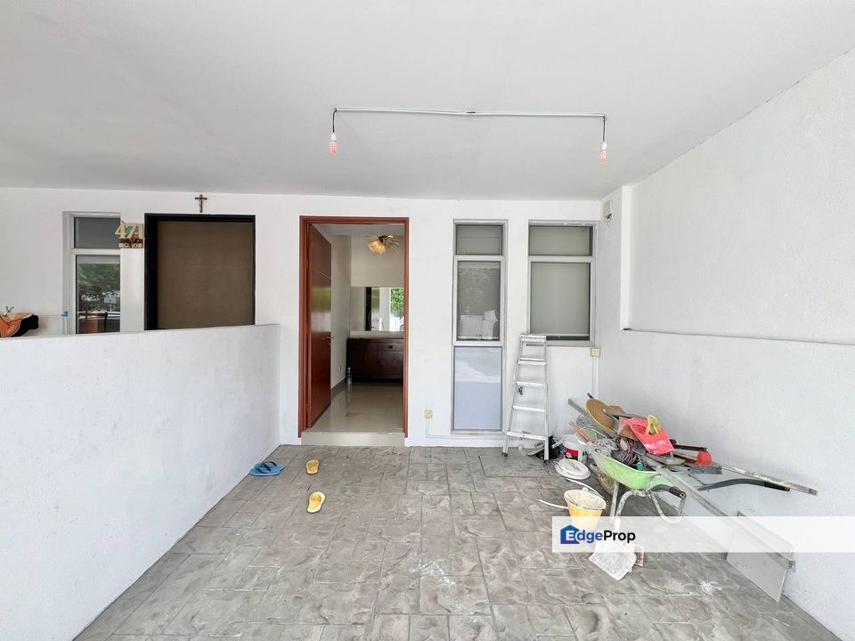 Taman Tasik Prima Puchong Selangor, Lower unit Renovated Ready Move-in | Townhouse Ground Floor FOR SALE! - RM490k , Selangor, Puchong