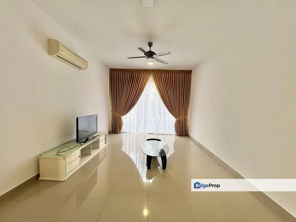 Taman Tasik Prima Puchong Selangor, Lower unit Renovated Ready Move-in | Townhouse Ground Floor FOR SALE! - RM490k , Selangor, Puchong