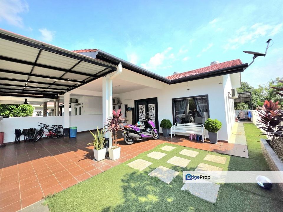 Taman Tulip 3 Seksyen 29 Shah Alam, Fully Renovated Cantik | Single Storey Semi Detached FOR SALE! - RM490k Nego, Selangor, Shah Alam