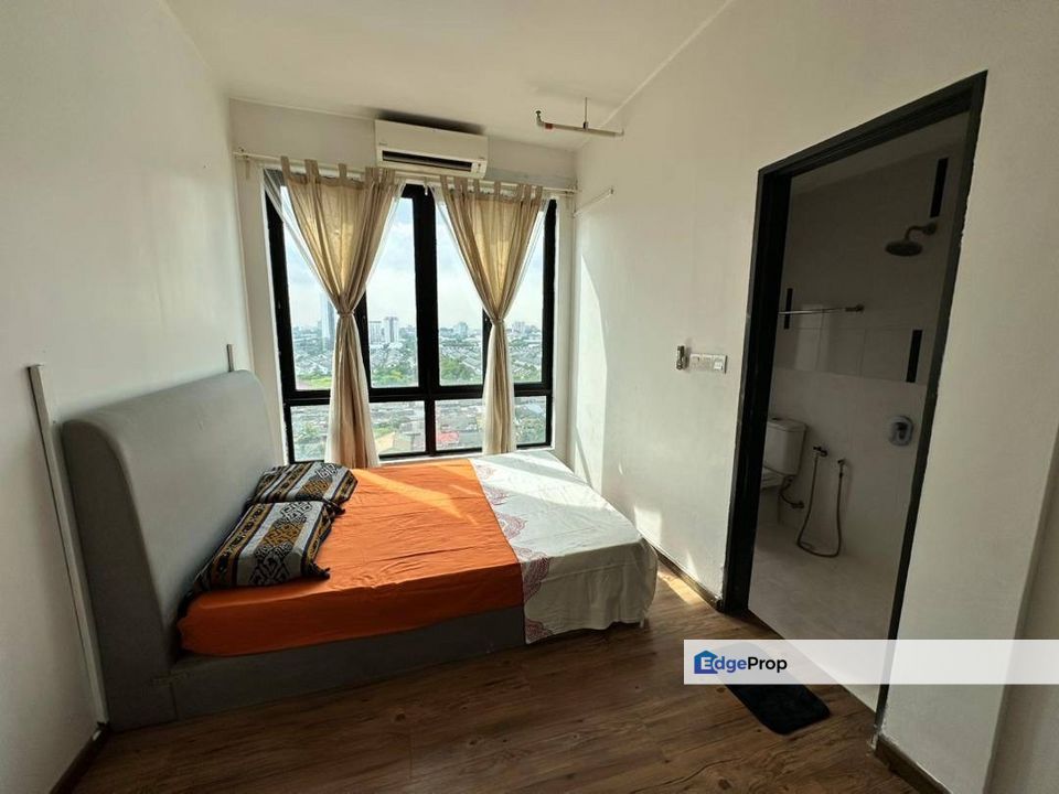 Suria Jaya e-SOFO Shah Alam, Fully Furnished Termurah | Service Residence FOR SALE! - RM215k Only, Selangor, Shah Alam