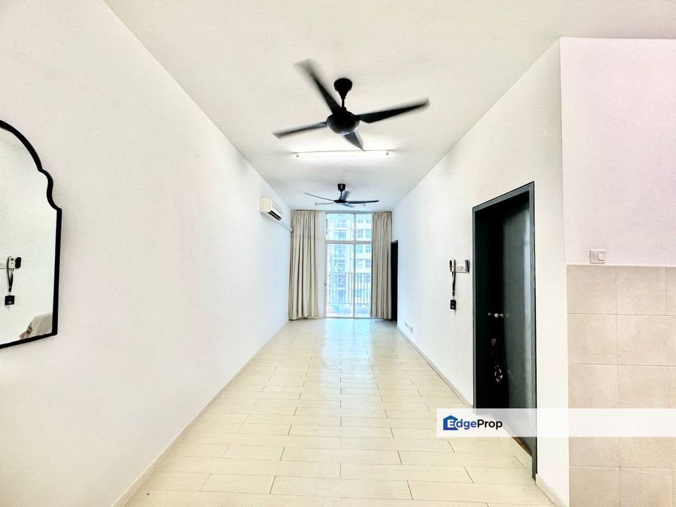 Pr1ma Lakefront Homes cyberjaya Selangor, Termurah 2 Airconds Included | Serviced Apartment FOR SALE! - RM320k , Selangor, Cyberjaya