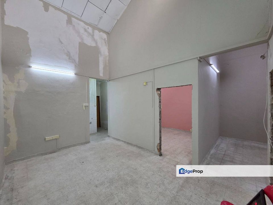 Seksyen 4 Shah Alam, 22' x 75' Murah Prime Location Facing Open | Single Storey Terrace FOR SALE! - RM460k , Selangor, Shah Alam