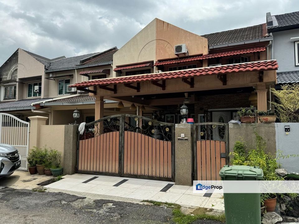 USJ 2 Subang Jaya Selangor, Fully Renovated Extended Kitchen | Double Storey Terrace FOR SALE! - RM720k Negotiable, Selangor, USJ