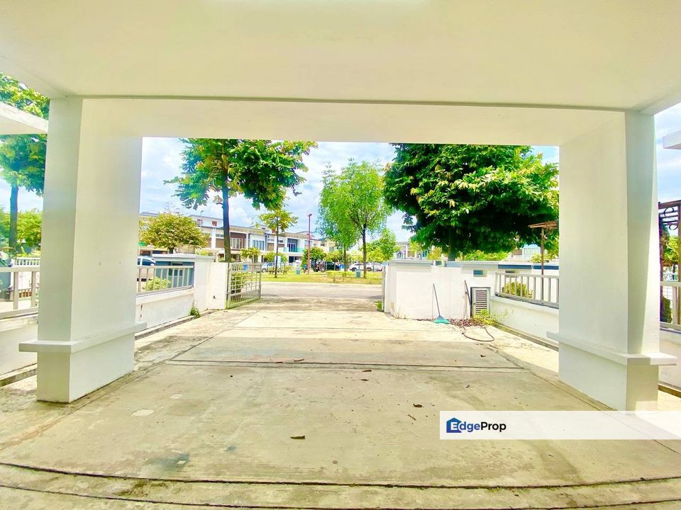 Viola TTDI Alam Impian Shah Alam, 24' x 80' Facing Open | Double Storey Terrace FOR SALE! - RM780k Nego, Selangor, Shah Alam