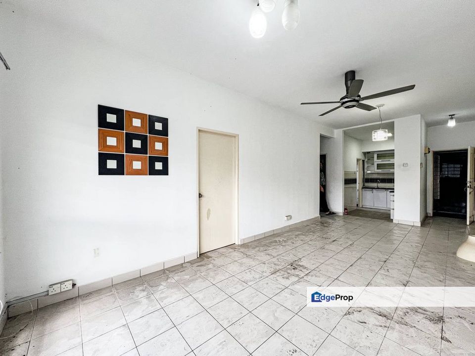 Pangsapuri Alunan Bayu Seksyen 24 Shah Alam, Vacant & Murah Jarang ada | Apartment FOR SALE! - RM310k , Selangor, Shah Alam