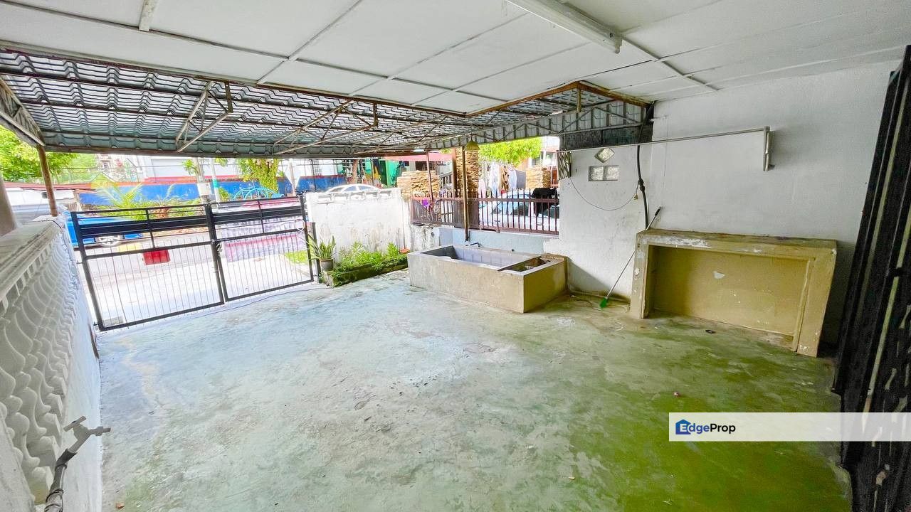 Taman Ampang Indah Selangor, 20' x 70' Murah Extended Dapur | Double Storey Terrace FOR SALE! - RM480k Nego, Selangor, Ampang