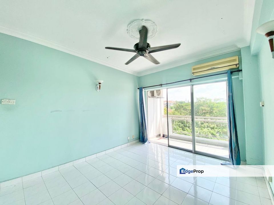 Kemuncak Condominium Seksyen 9 Shah Alam, 3 Bilik 1400 sq.ft | Condo FOR SALE! - RM390k Nego, Selangor, Shah Alam