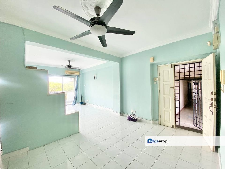 Kemuncak Condominium Seksyen 9 Shah Alam, 3 Bilik 1400 sq.ft | Condo FOR SALE! - RM390k Nego, Selangor, Shah Alam