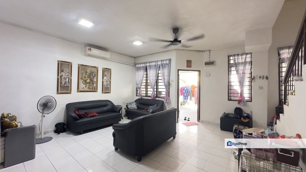 SP2 Bandar Saujana Putra Jenjarom Kuala Langat. 20 x 70 Renovated Extended | Double Storey Terrace FOR SALE! - RM470k , Selangor, Kuala Langat