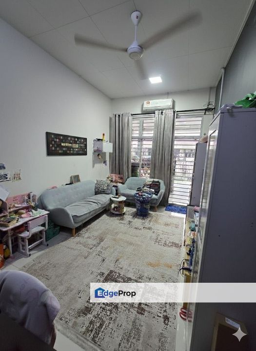 Bukit Naga Seksyen 32 Shah Alam, Renovated Freehold | Single Storey Terrace FOR SALE! - RM410k Nego, Selangor, Shah Alam