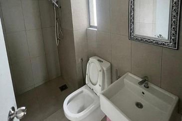 Kenwingston Platz Residence