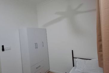 Tuan 2egacy (Tuan Residency 2)