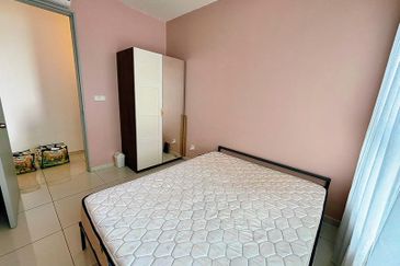 Kenwingston Platz Residence