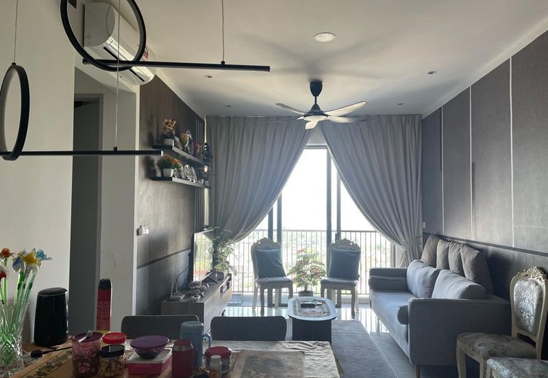 Kenwingston Platz Residence