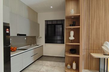 Parkland By The River