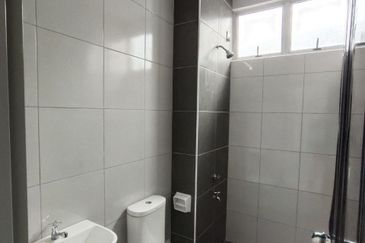 Bandar Putra @ Kulai Single Storey Terraced House Endlot