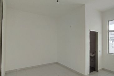 Bandar Putra @ Kulai Single Storey Terraced House Endlot
