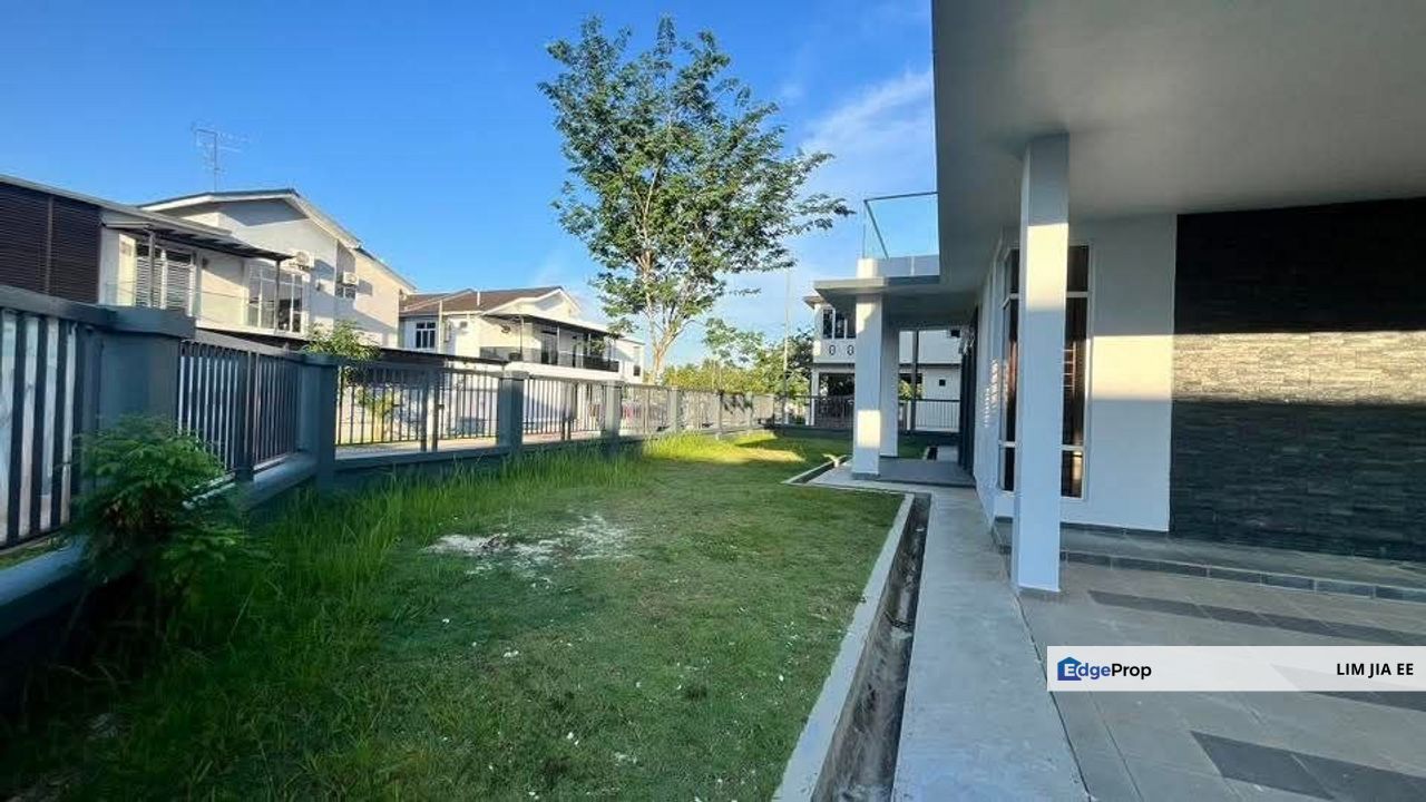 Mutiara Rini Double Storey Terrace House Corner Lot for Rental @RM3,000 ...