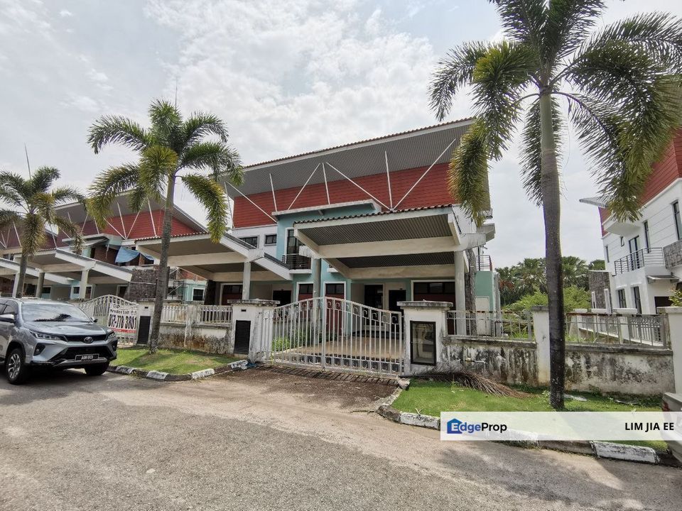 Kulai Indahpura Lakeview Residency Double Storey Semi-D House with Lower Ground For Sale, Johor, Kulai