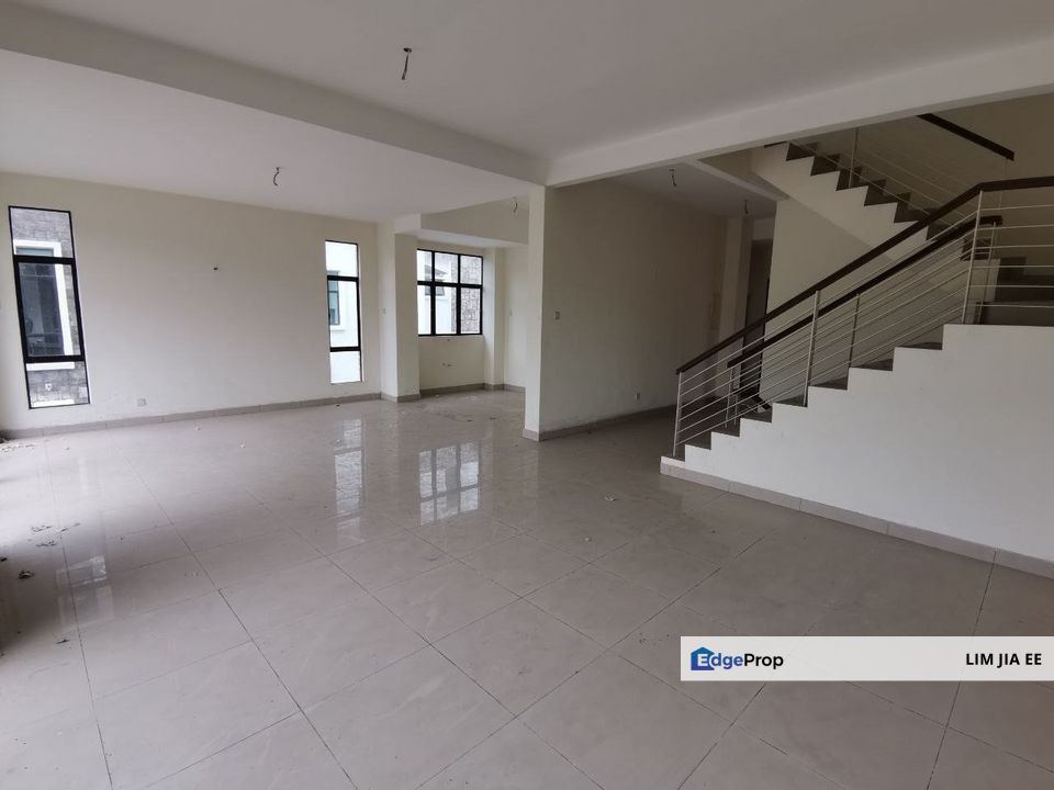 Kulai Indahpura Lakeview Residency Double Storey Semi-D House with Lower Ground For Sale, Johor, Kulai