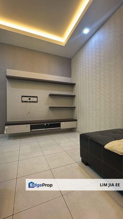 Jalan Merbau Bandar Putra @ Kulai Single Storey Terrace House Endlot For Rent, Johor, Kulai