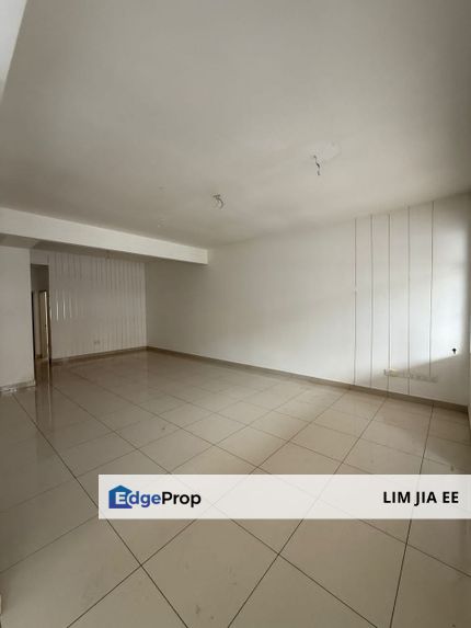 Jalan Camar Bandar Putra @ Kulai Double Storey Terrace House For Rent, Johor, Kulai