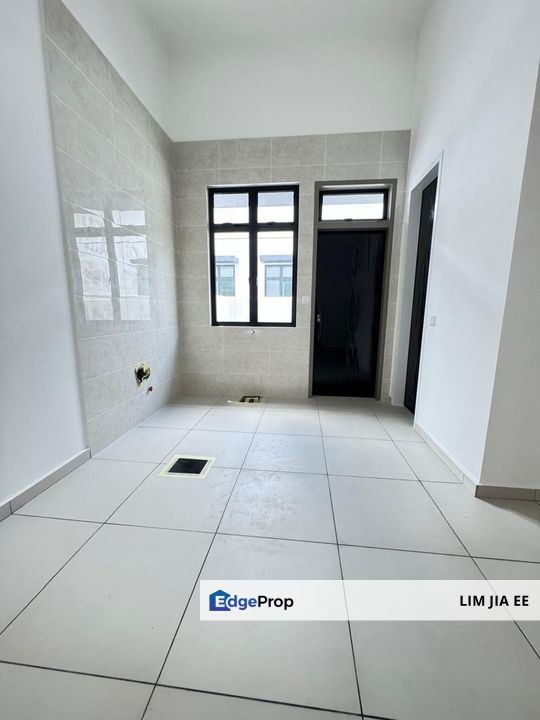 Bandar Putra @ Kulai Single Storey Semi-D For Sale, Johor, Kulai