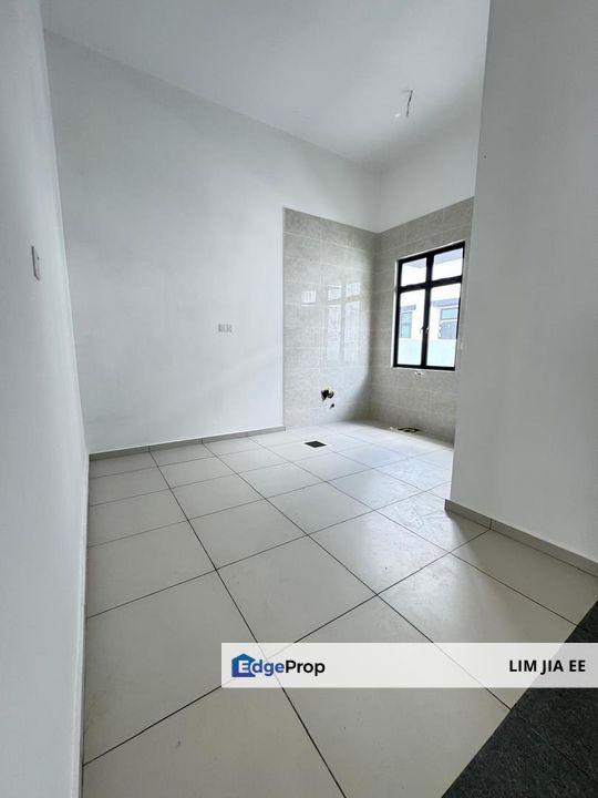 Bandar Putra @ Kulai Single Storey Semi-D For Sale, Johor, Kulai