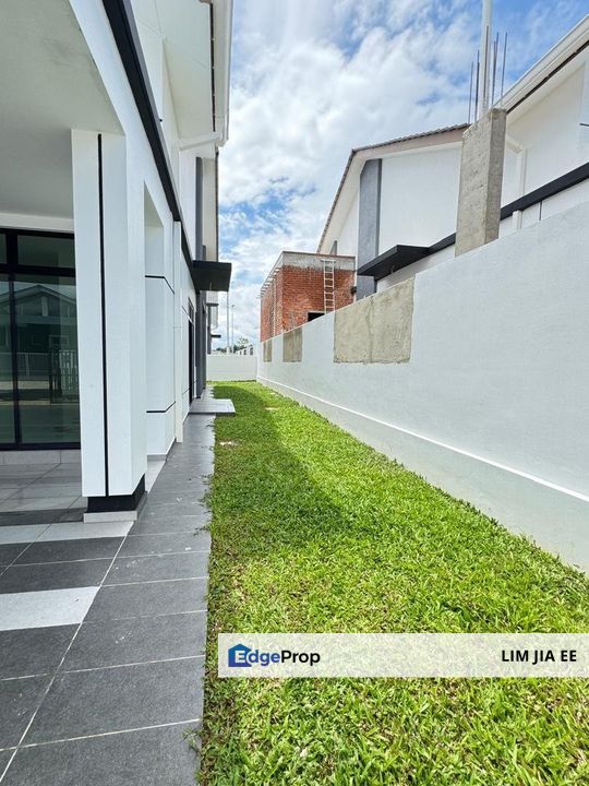 Bandar Putra @ Kulai Single Storey Semi-D For Sale, Johor, Kulai