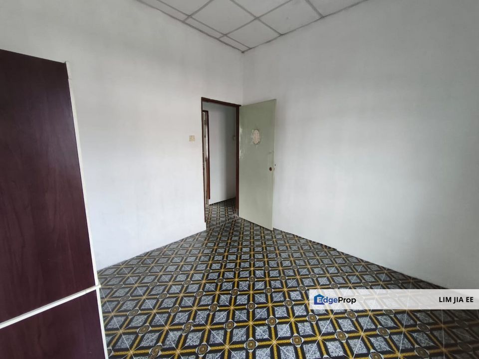 Taman Mutiara @ Batu Pahat Double Storey Low Cost House Endlot For Sale, Johor, Batu Pahat