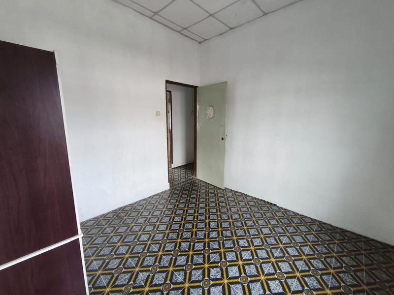 Taman Mutiara @ Batu Pahat Double Storey Low Cost House Endlot For Sale, Johor, Batu Pahat