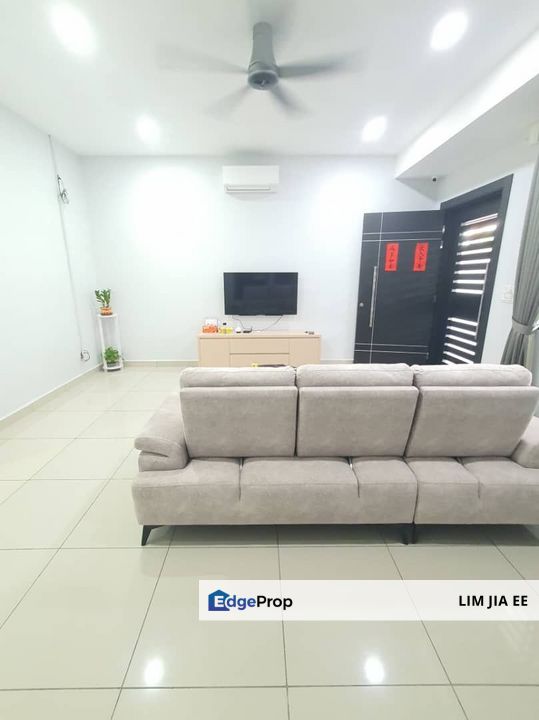 Jalan Camar Bandar Putra @ Kulai Double Storey Terrace House For Rent, Johor, Kulai