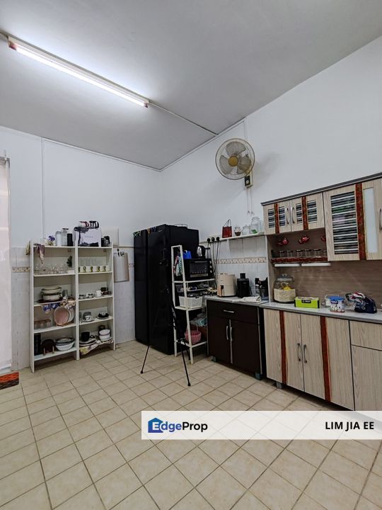 Jalan Kasawari Bandar Putra @ Kulai Double Storey Terrace House For Sale, Johor, Kulai