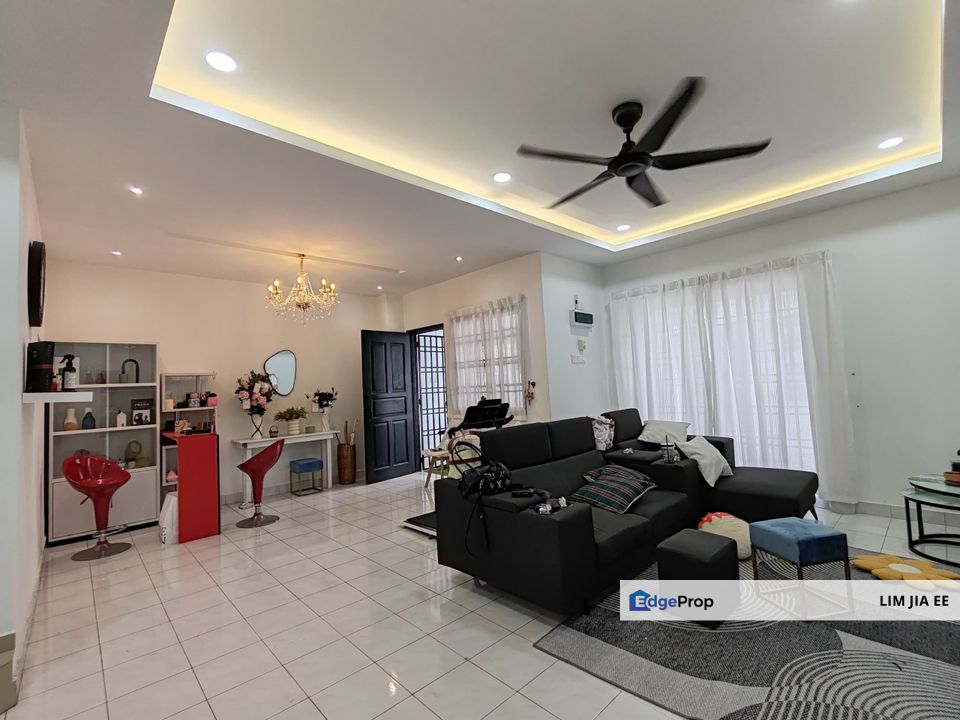 Jalan Kasawari Bandar Putra @ Kulai Double Storey Terrace House For Sale, Johor, Kulai