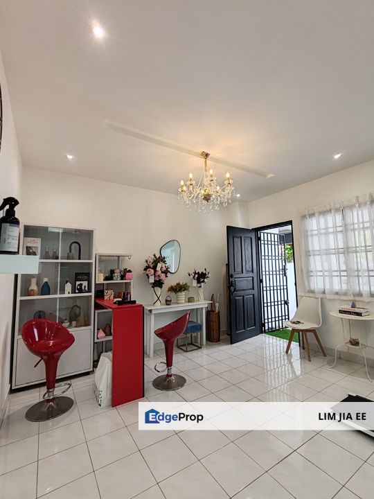 Jalan Kasawari Bandar Putra @ Kulai Double Storey Terrace House For Sale, Johor, Kulai