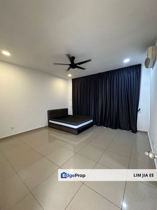 Kensington Jalan Iris Bandar Indahpura @ Kulai Double Storey Terrace House For Rent, Johor, Kulai