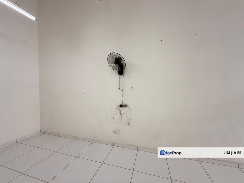 Jalan Bangau Bandar Putra @ Kulai Single Storey Terrace House For Rent, Johor, Kulai