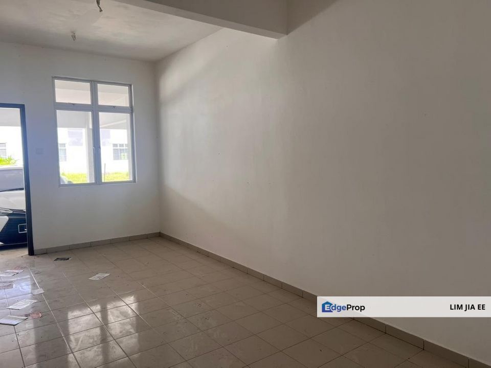 Taman Impiana @ Kelapa Sawit Kulai Townhouse Ground Floor For Rent, Johor, Kulai