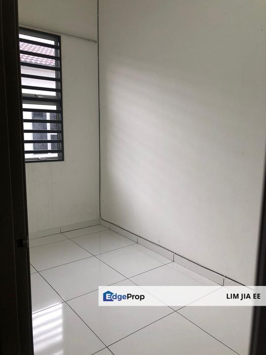 Jalan Bangau Bandar Putra @ Kulai Single Storey Terrace House For Rent, Johor, Kulai