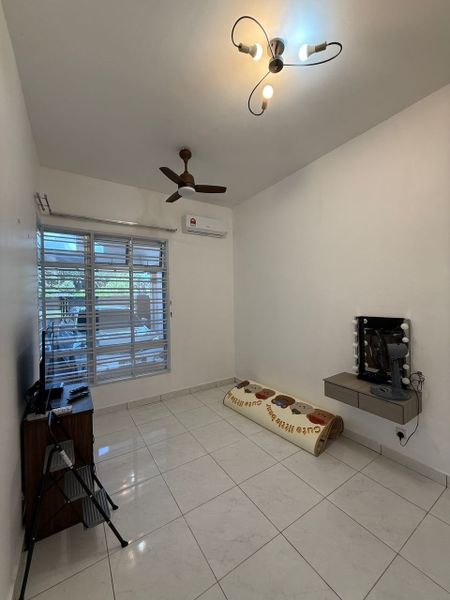 Jalan Pipit Bandar Putra @ Kulai Single Storey Terrace House For Rent, Johor, Kulai