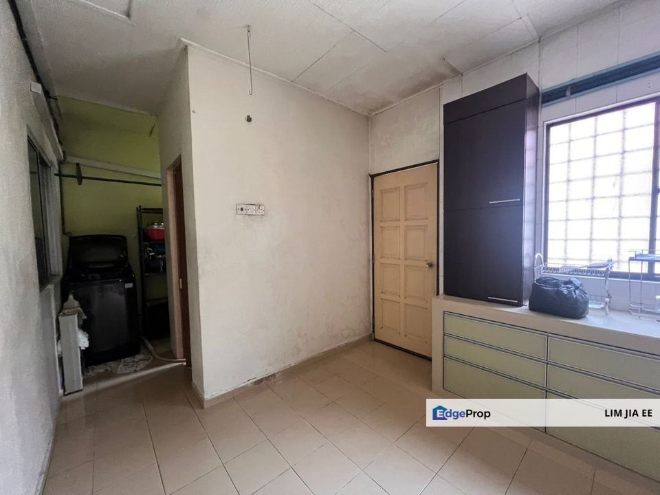Taman Putri @ Kulai Double Storey Terrace House For Rent, Johor, Kulai