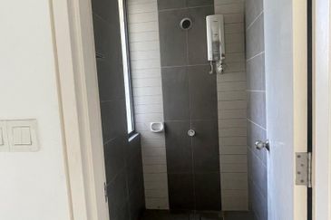 Andana Condominium @ D'Alpinia