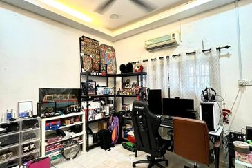 URGENT SEMI D BELOW VALUE AT BANDAR MELAKA