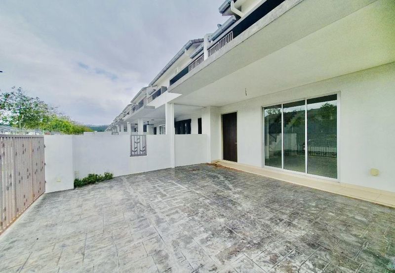 URGENT BELOW VALUE DOUBLE STOREY SEPANG NON BUN