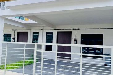 URGENT DOUBLE STOREY TERRACE NON BUMI BUKIT KATIL