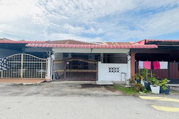 Below value full renovate Teres Sri duyong melaka