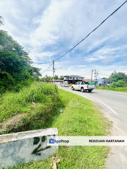 SALE URGENT LOT BUNGALOW NEAR ROAD BUKIT RAMBAI, Melaka, Bukit Rambai
