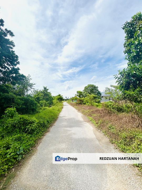 SALE URGENT LOT BUNGALOW NEAR ROAD BUKIT RAMBAI, Melaka, Bukit Rambai