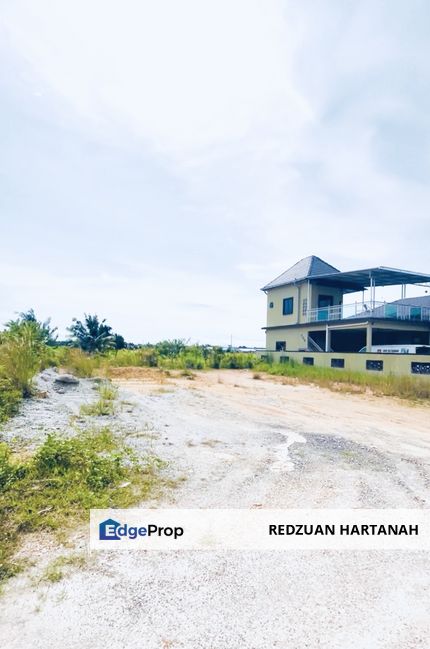 SALE URGENT LOT BUNGALOW NEAR ROAD BUKIT RAMBAI, Melaka, Bukit Rambai